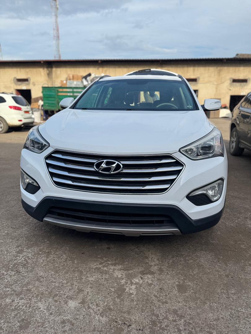 Hyundai Santa Fe 2015