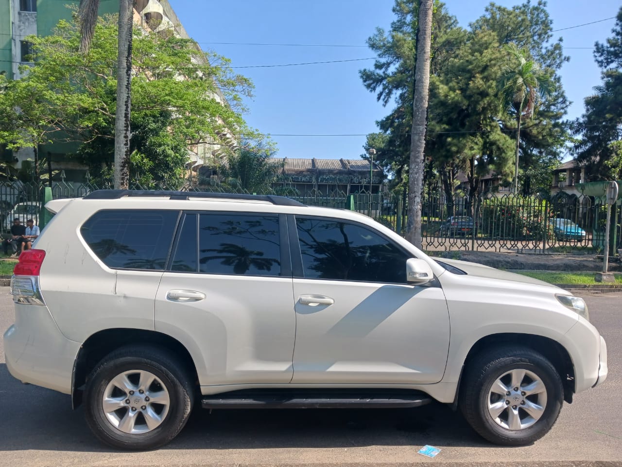 Land Cruiser 2012